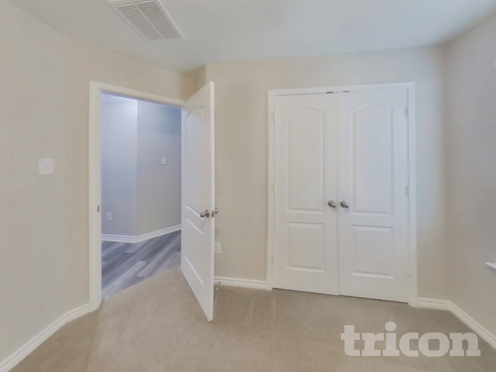 Building Photo - 15307 Delta Pt