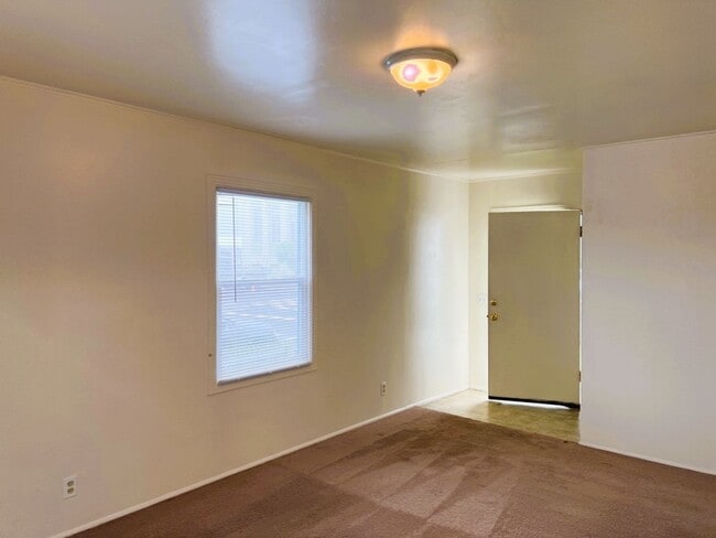 Building Photo - 935-937 Del Norte [PRM: Renee] (2)