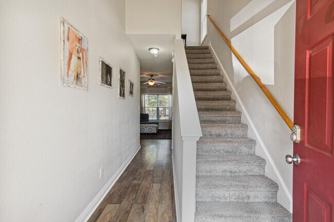 Building Photo - Oceana Area