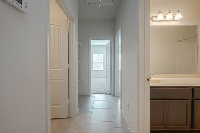 Building Photo - 4014 Teramo Ln