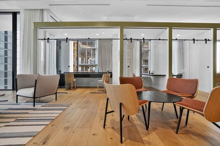 Building Photo - 11 NE 6th St