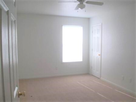 Building Photo - 320 W Church Ave