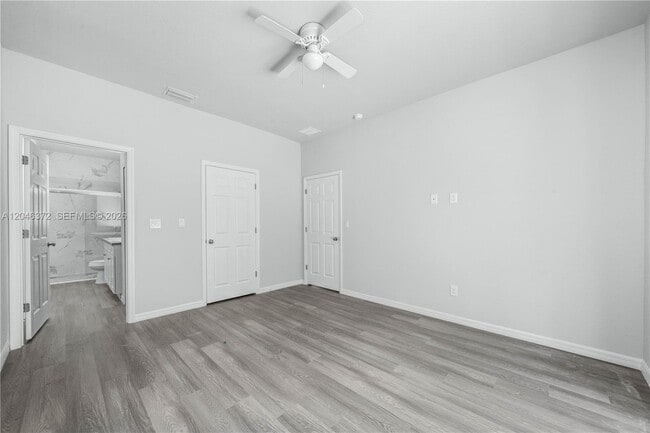 Building Photo - 1428 Las Villas Blvd