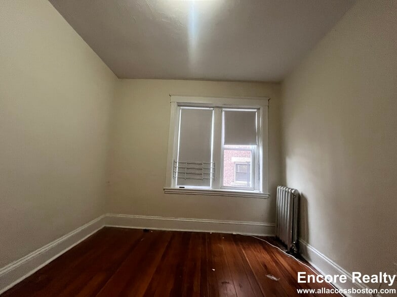 Building Photo - 1375 Commonwealth Ave