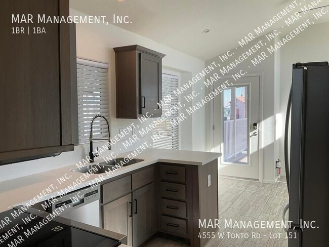 Building Photo - 4555 W Tonto Rd