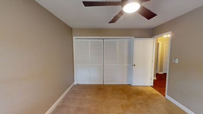 Building Photo - Cottage Style Home in Pinehurst $500 OFF 1...