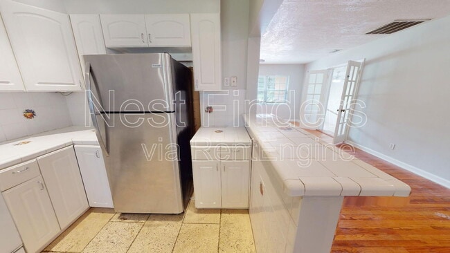 Building Photo - 8229 Hogan Rd