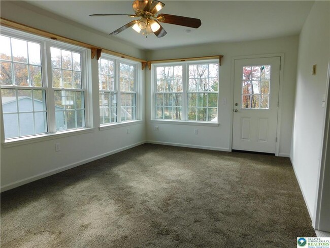 Building Photo - 3109 Delps Rd
