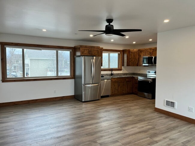 Building Photo - 48 Cedron Rd