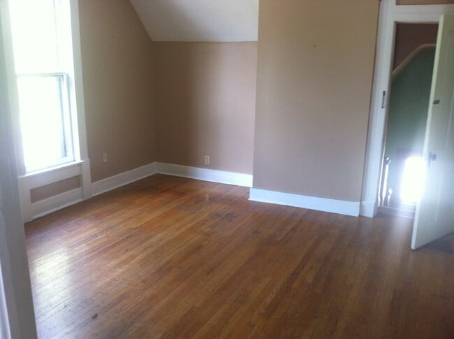 Building Photo - 1101 Tippecanoe St