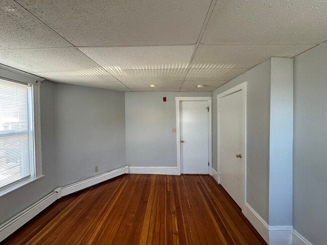 Building Photo - 78-80 Park Ave