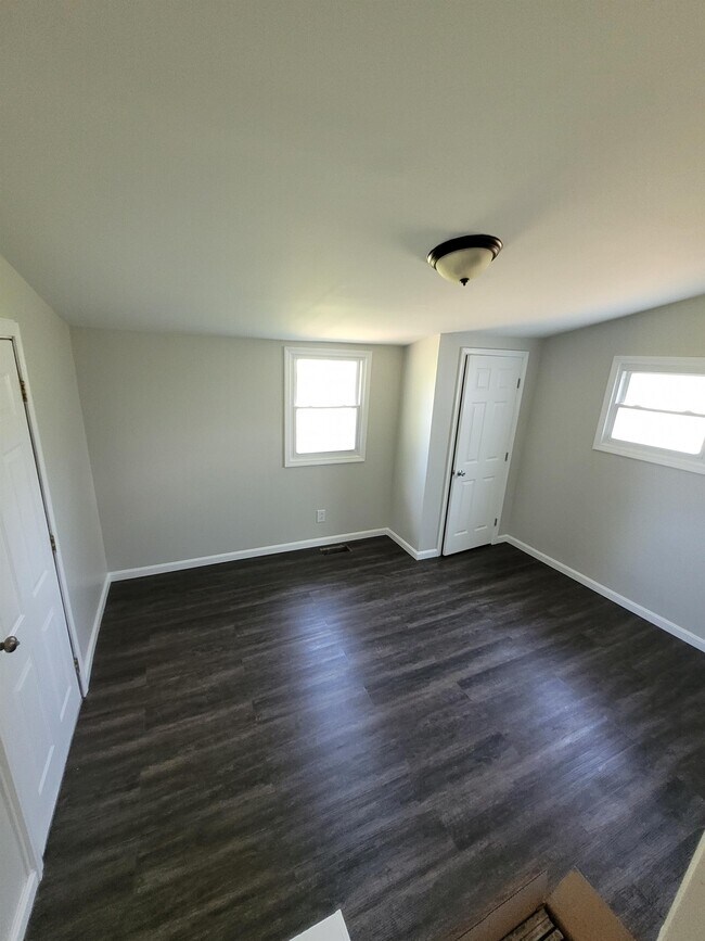 Building Photo - 4130 Buck Creek Valley Rd SE