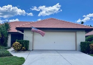 Building Photo - 230 Laurel Hollow Dr