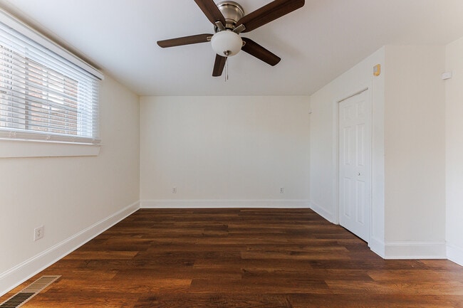 Building Photo - 613 McGruder St NE