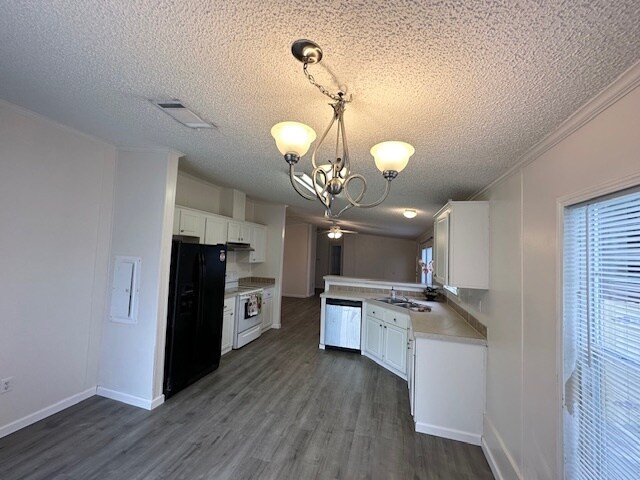 Building Photo - 11941 Watergate Cir