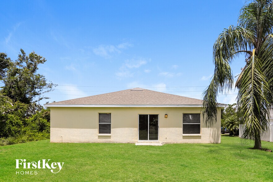 Building Photo - 2606 Atwater Dr