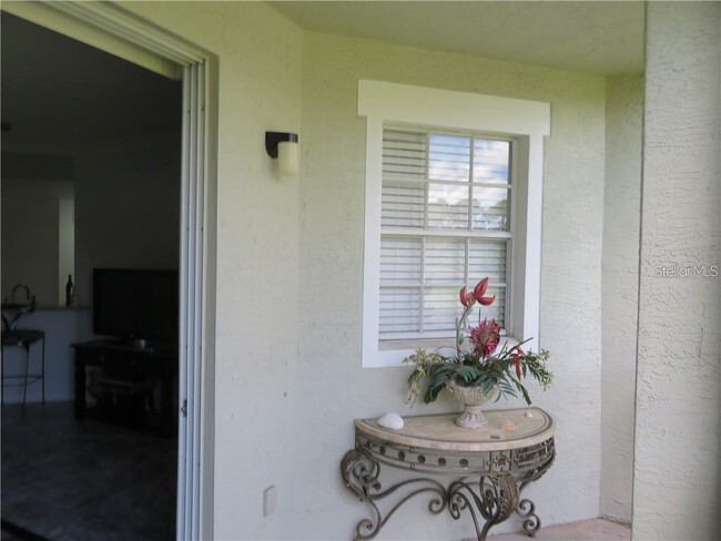 Building Photo - 4980 Baraldi Cir