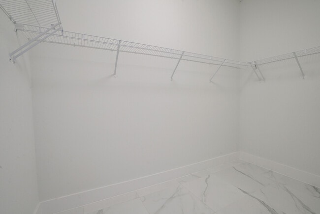 Building Photo - 352 Bella Sol Way