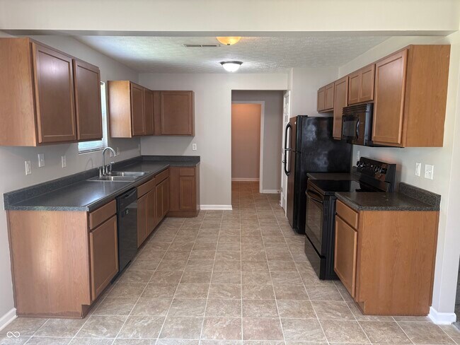 Building Photo - 8151 Firefly Way
