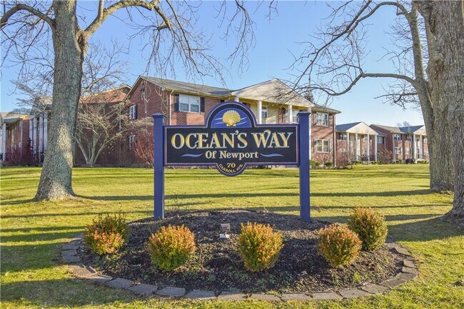 Front sign. - 70 Carroll Ave