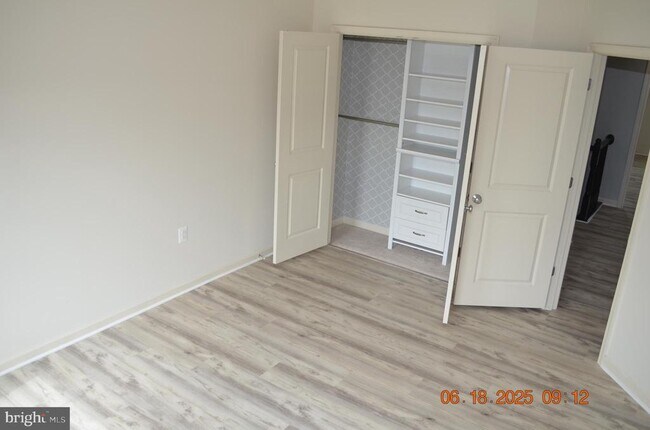 Building Photo - 23671 Sailfish Square
