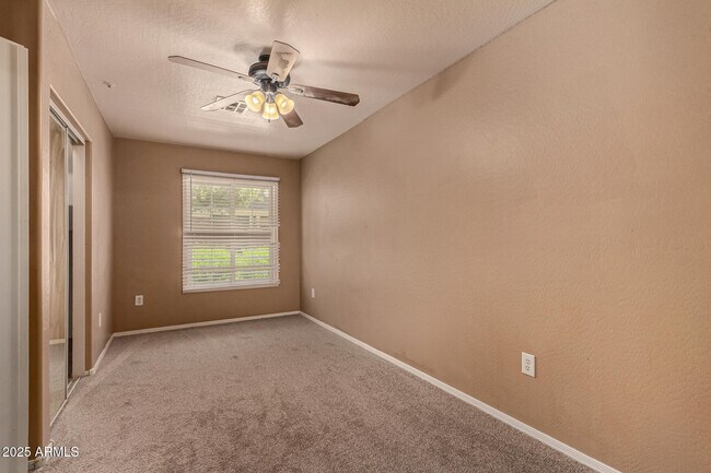 Building Photo - 1326 S Sabino Dr