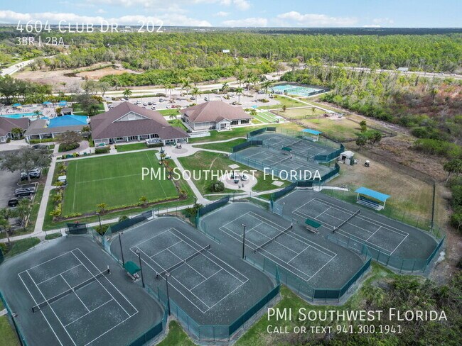 Building Photo - 4604 Club Dr