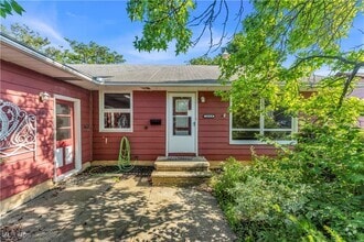 Building Photo - 3460 Hetzel Dr