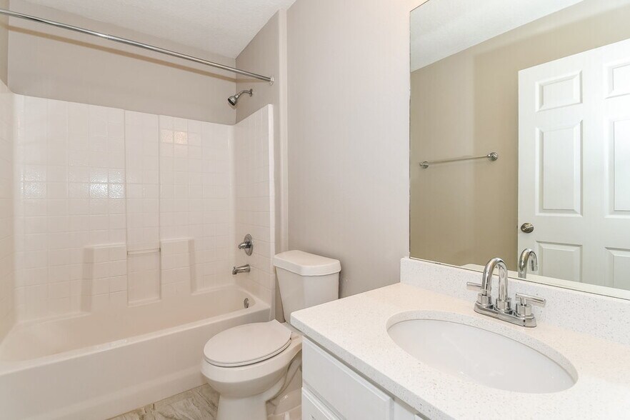 Building Photo - 9726 Hazel Lake Dr