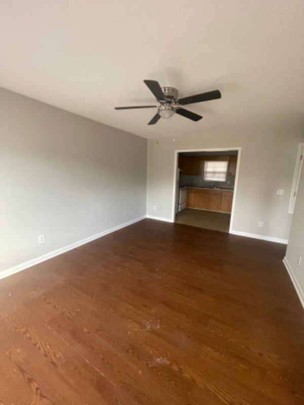 Building Photo - 317 Caswell St