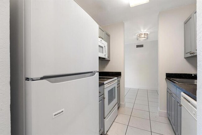 Building Photo - 11583 NW 42nd St