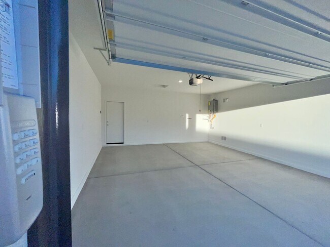 Building Photo - Single level, 4Bedrooms/3Bath TollBrother ...