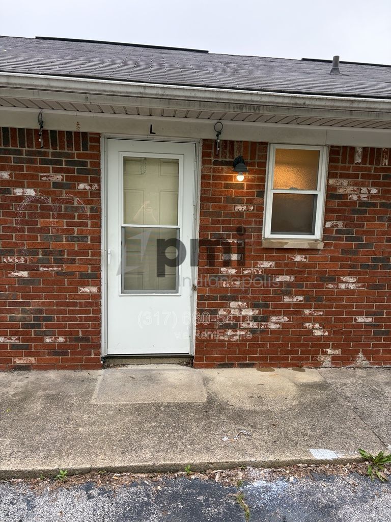 Building Photo - 120 W William Dr