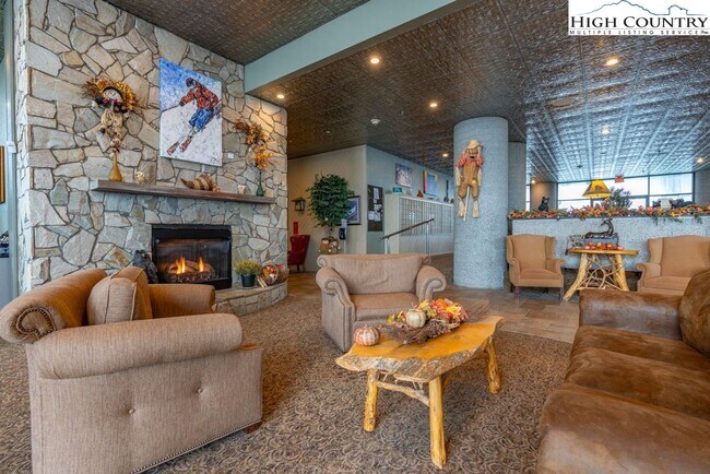 Building Photo - 303 Sugar Top Dr