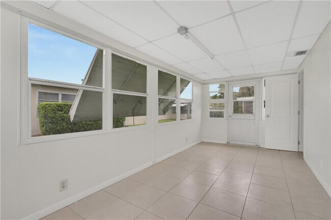 Building Photo - 2708 NW 52nd St