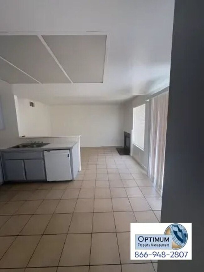 Building Photo - Charming 3-bedroom, 2-bathroom two-story home