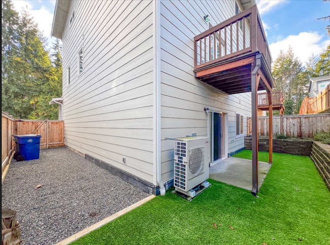 Building Photo - 13128 12th Dr SE