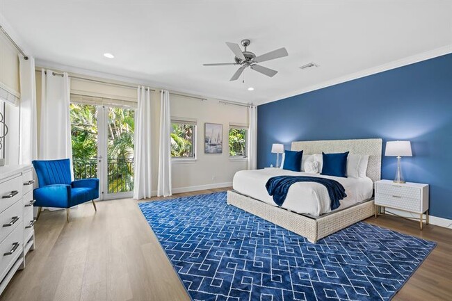 Building Photo - 122 NE 16th Terrace