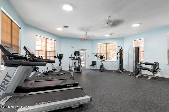 Building Photo - 8601 Beach Blvd
