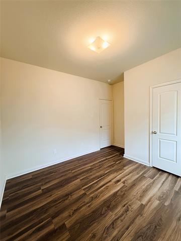 Building Photo - 120 Rushmore Ln