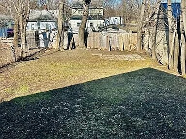 Building Photo - 2621 Davison Rd