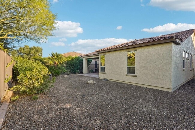 Building Photo - 12600 W Rosewood Ln