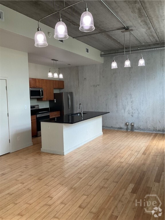 Building Photo - 545 Berrien St