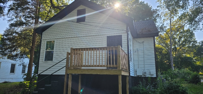 Building Photo - 403 Rose Hill St