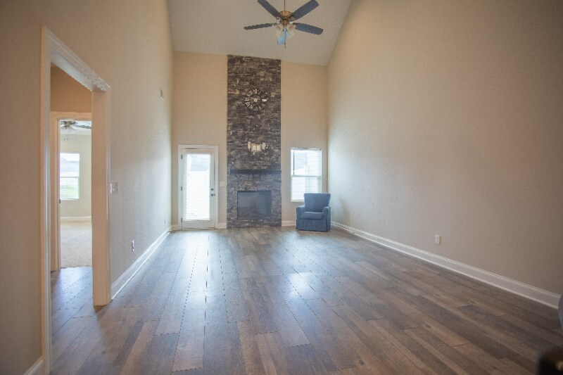 Building Photo - 3436 Pershing Dr