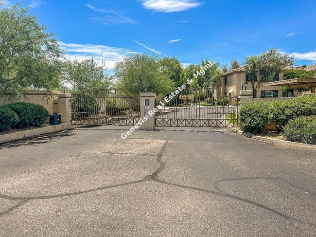 Building Photo - 2bd/2ba condo in Villas at Hacienda Del Sol