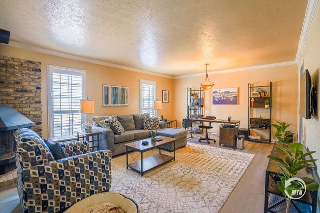 Building Photo - 1401 Oden St