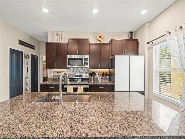 Building Photo - 4740 Tuscan Loon Dr