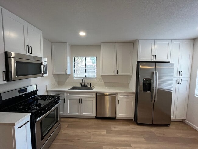 Building Photo - 419 Cabo San Lucas Cir