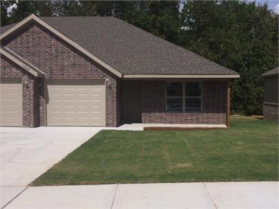 Building Photo - 3000 SW Amberwood Ave